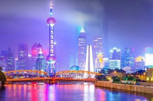 中国最发达城市第一名(中国最发达城市：第一名归属于哪个城市？)